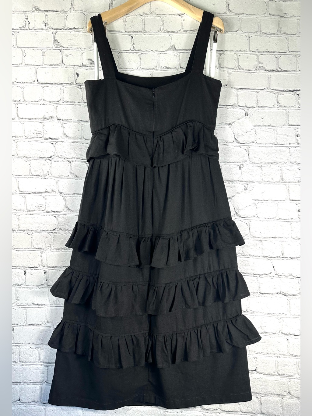 Tach Clothing Nwt Black Fillipa Tiered Midi Dress, Small — image 5 of 7